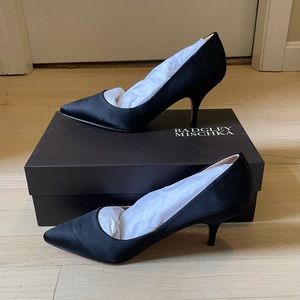 ✨HP✨Badgley Mischka Women’s Heels Size 6.5